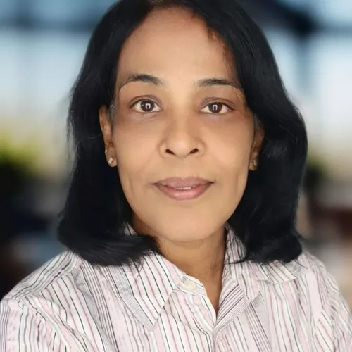 Dr Suvetha K